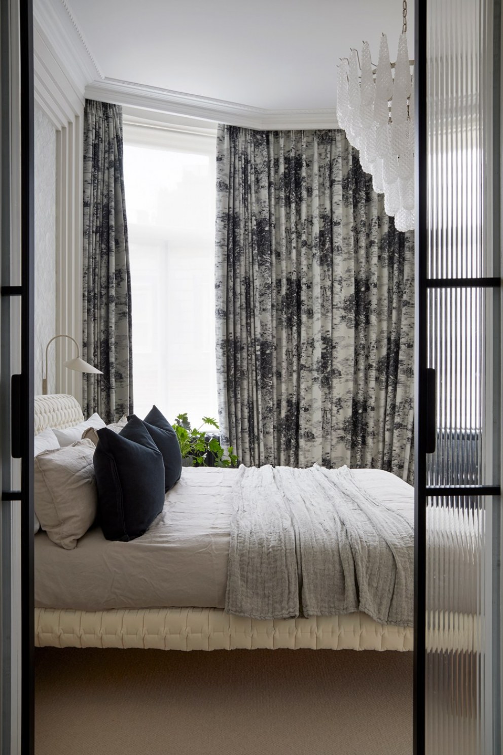 Cadogan Square | Bedroom | Interior Designers